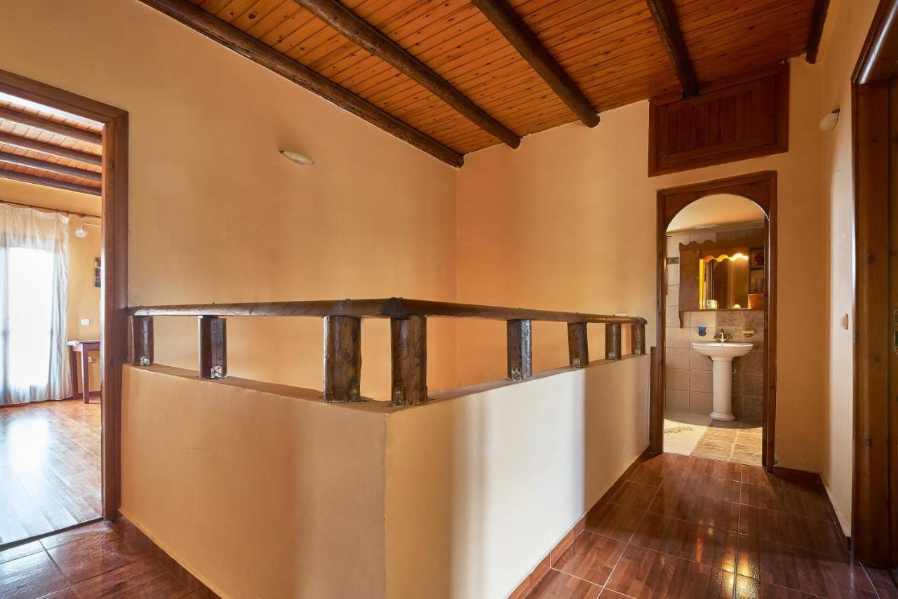 Villa Evenos Of 3 Bedrooms - Irida Country House Of 2 Bedrooms With Private Pools Елафониси Екстериор снимка