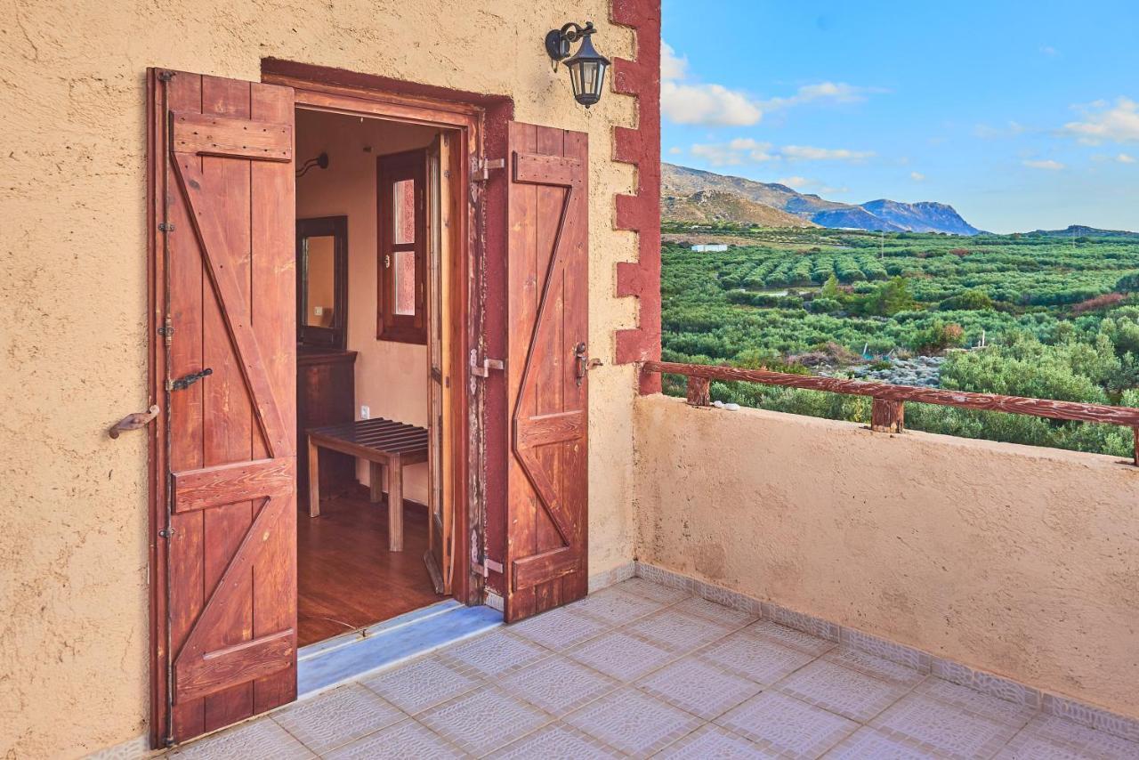 Villa Evenos Of 3 Bedrooms - Irida Country House Of 2 Bedrooms With Private Pools Елафониси Екстериор снимка