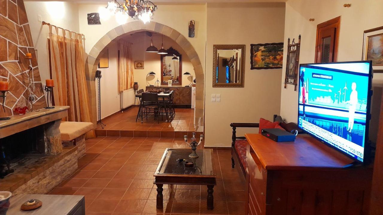 Villa Evenos Of 3 Bedrooms - Irida Country House Of 2 Bedrooms With Private Pools Елафониси Екстериор снимка